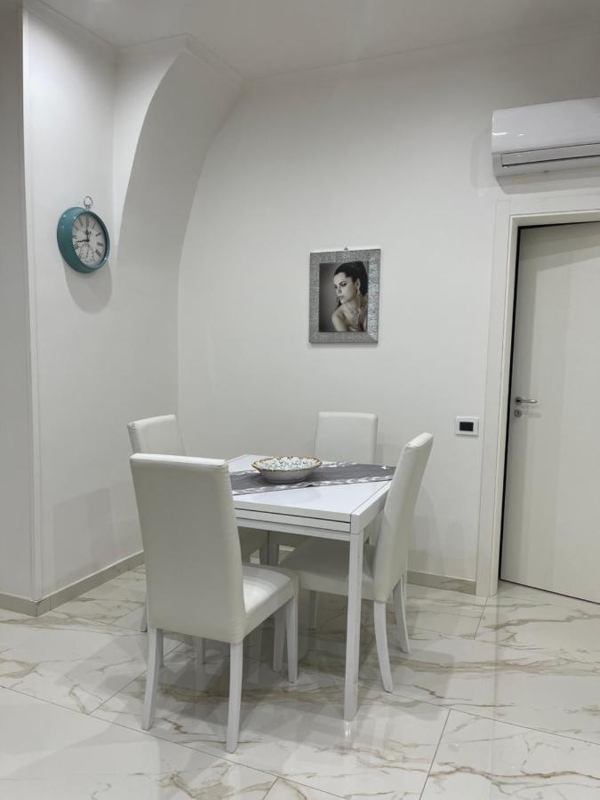 Partenope&Ulisse House Napoli Exterior photo